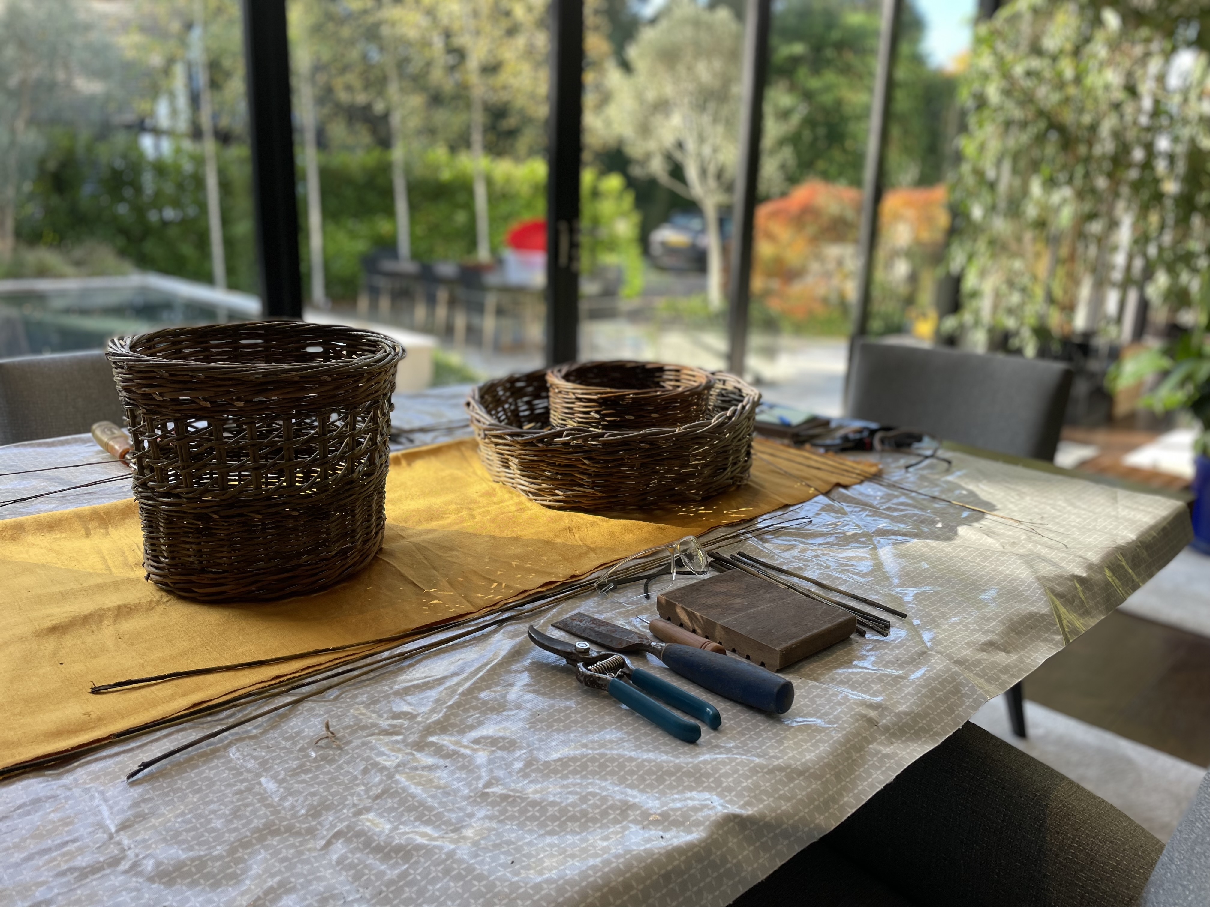 /uploads/courses/0926-08/baskets_and_tools.jpeg