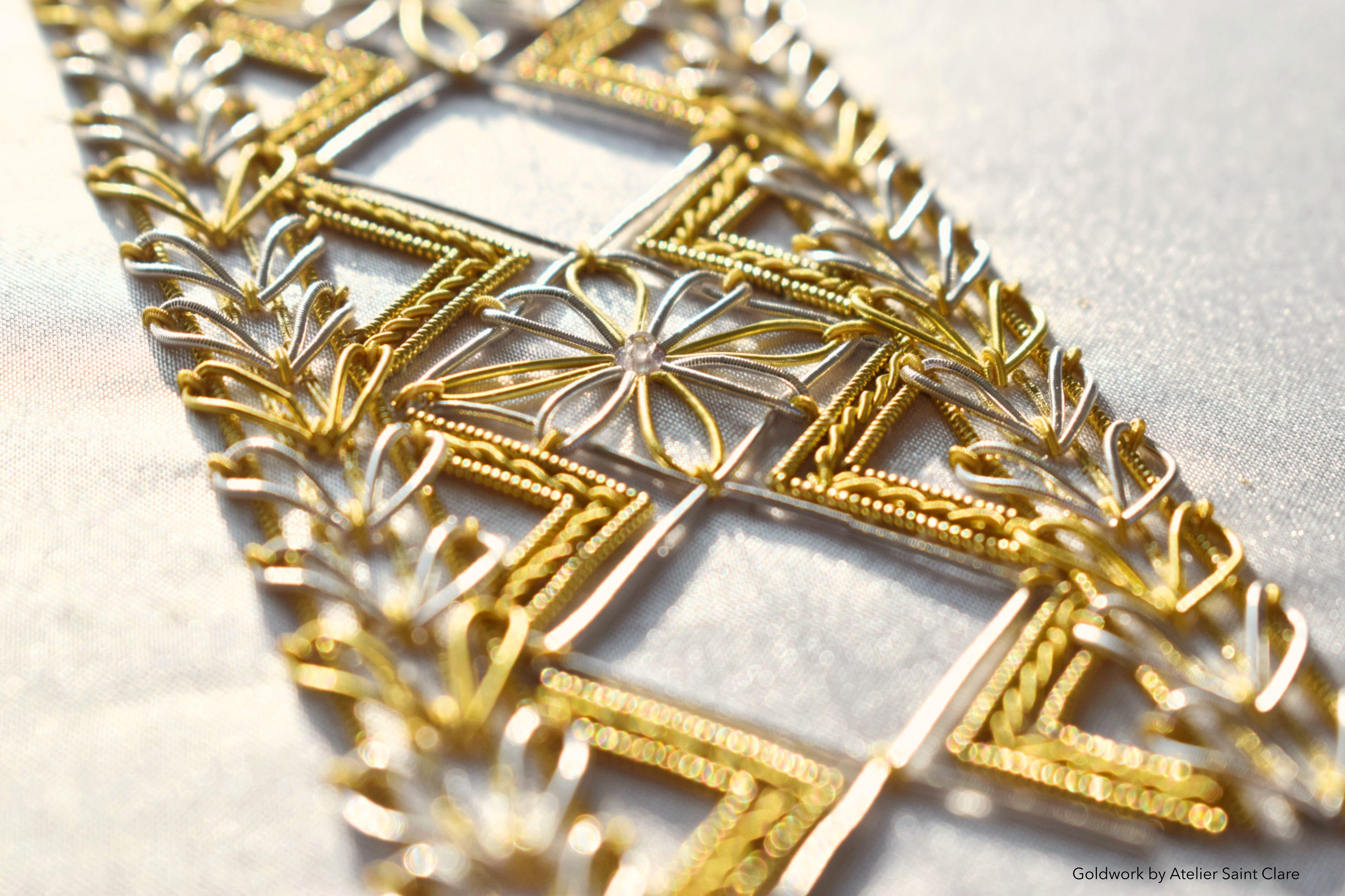 /uploads/courses/3319-05/Goldwork_beginner_right_7-min.jpg